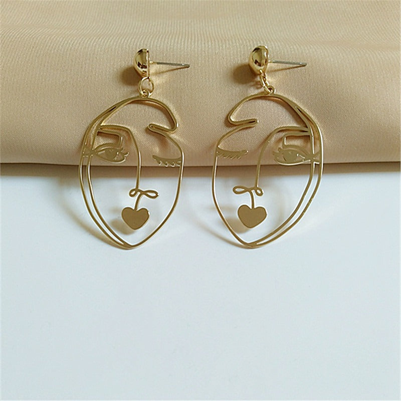 18k Earring accessories retro hollow niche accessories